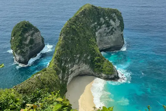 ヌサぺニダ島　西海岸ツアー